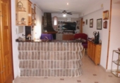 Chalet independiente con terreno en venta en la España, Ontinyent, ref: TR134304 foto
