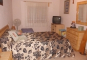 Chalet independiente con terreno en venta en la España, Ontinyent, ref: TR134304 foto
