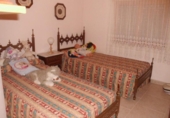 Chalet independiente con terreno en venta en la España, Ontinyent, ref: TR134304 foto
