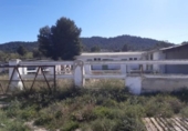 Chalet independiente con terreno en venta en la España, Monóvar, ref: TR146062 foto