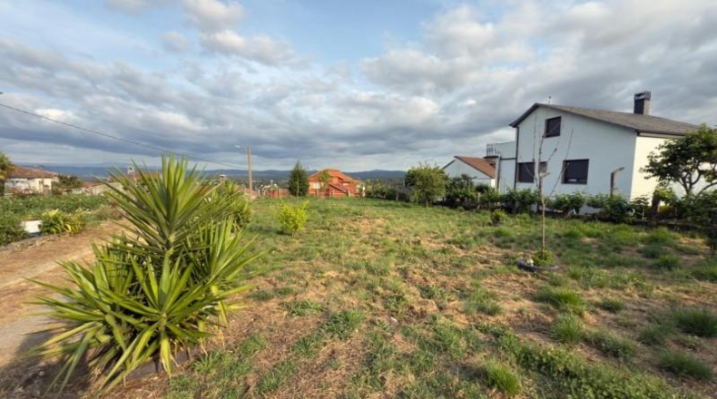 Orense - Barbadás - 5740m2