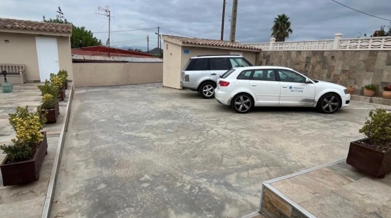 Castellon - Castellón de la Plana - 1800m2