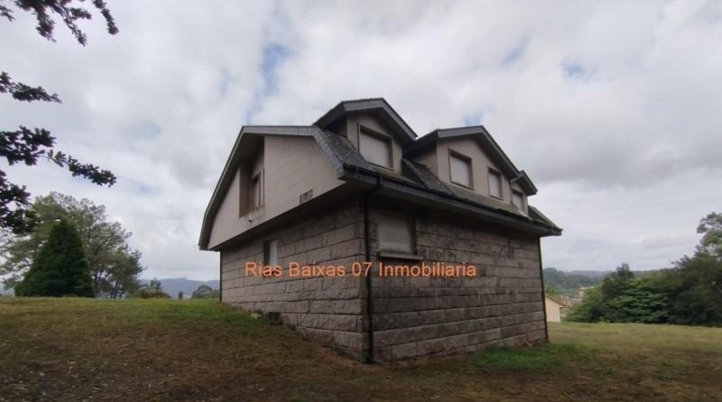 Pontevedra - Порриино - 1000m2