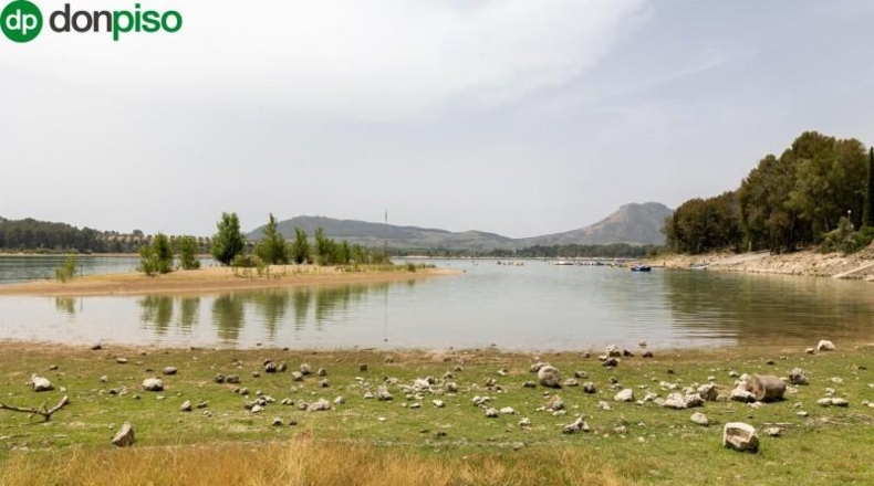 Granada - Albolote - 1453m2