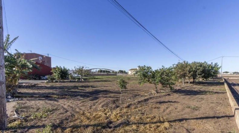 Valencia - Alboraia - 2800m2