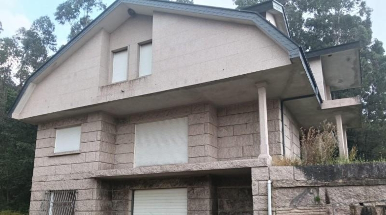 Pontevedra - O Porriño - 800m2