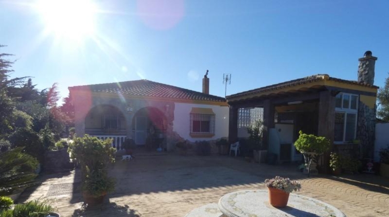 Cadiz - Chiclana de la Frontera - 2400m2