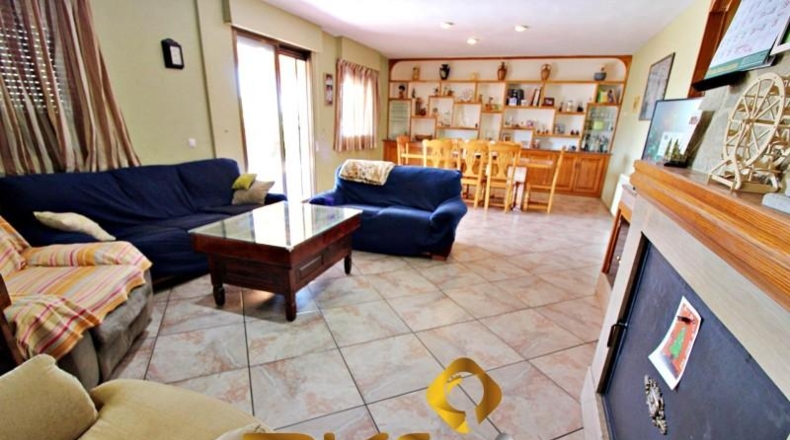 Castellón - Alcora - 1121m2