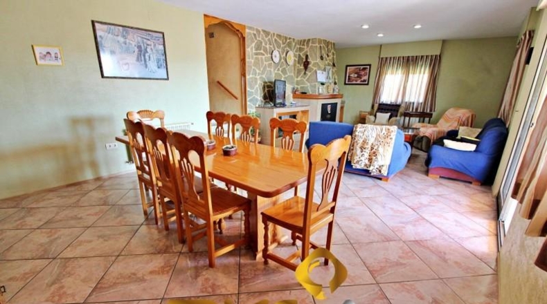 Castellón - Alcora - 1121m2