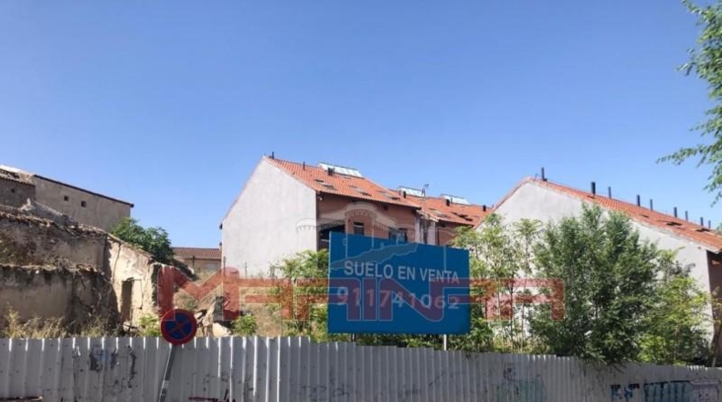 Toledo - Seseña - 1155m2