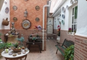 Дом с участком на продажу в городе Lucena Фото