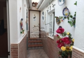 Дом с участком на продажу в городе Lucena Фото