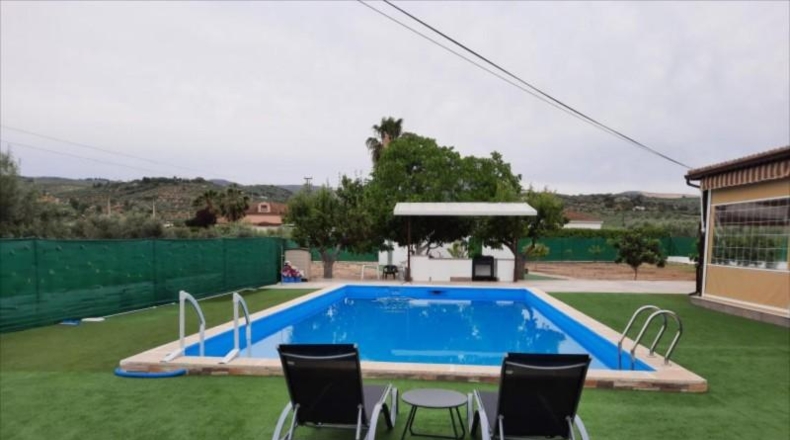 Córdoba - Cabra - 1800m2