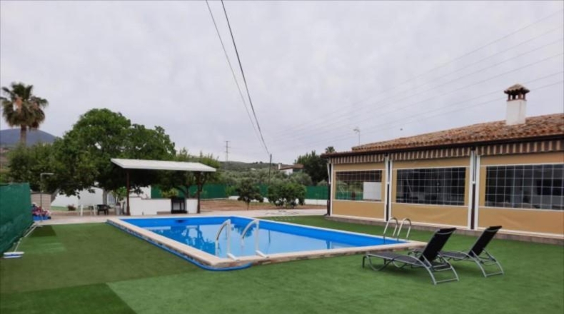 Córdoba - Cabra - 1800m2