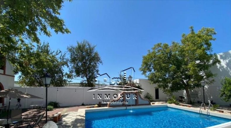 Córdoba - Lucena - 841m2