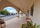 Chalet independiente con terreno en venta en la España, Crevillente, ref: TR357145 foto