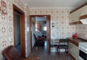 Отдельно стоящий дом с участком на продажу в городе Los Alcázares Фото