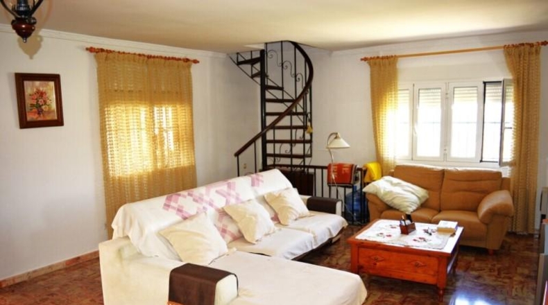 Alicante - San Vicente del Raspeig - 270m2