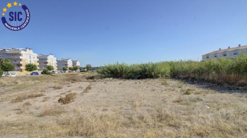 Castellon - Almenara - 682m2