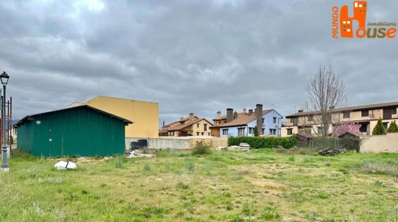Segòvia - Palazuelos de Eresma - 2000m2