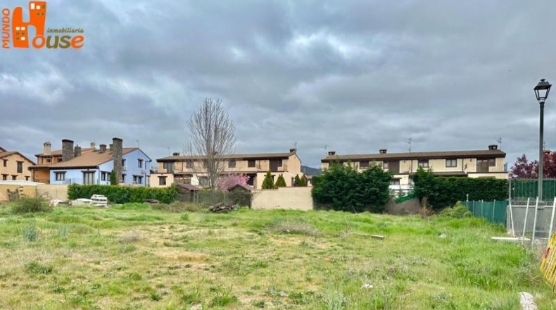 Segòvia - Palazuelos de Eresma - 2000m2