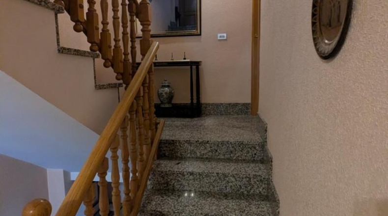 Navarre - San Adrián - 220m2