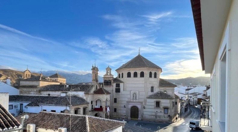 Málaga - Antequera - 272m2