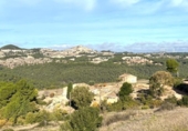 Chalet independiente con terreno en venta en la España, Argençola, ref: TR152642 foto