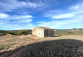 Chalet independiente con terreno en venta en la España, Argençola, ref: TR152642 foto