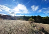 Chalet independiente con terreno en venta en la España, Argençola, ref: TR152642 foto