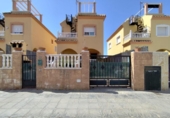 Xalet independent amb terreny en venda a la España, Torrevella, ref.: TR328540 foto