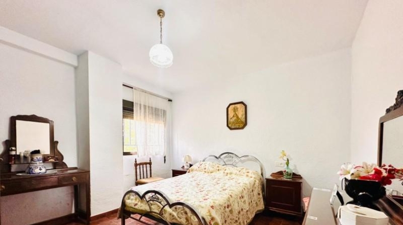Granada - Лоха - 4500m2