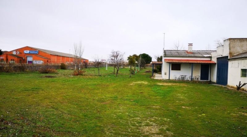 Salamanca - Villares de la Reina - 4345m2