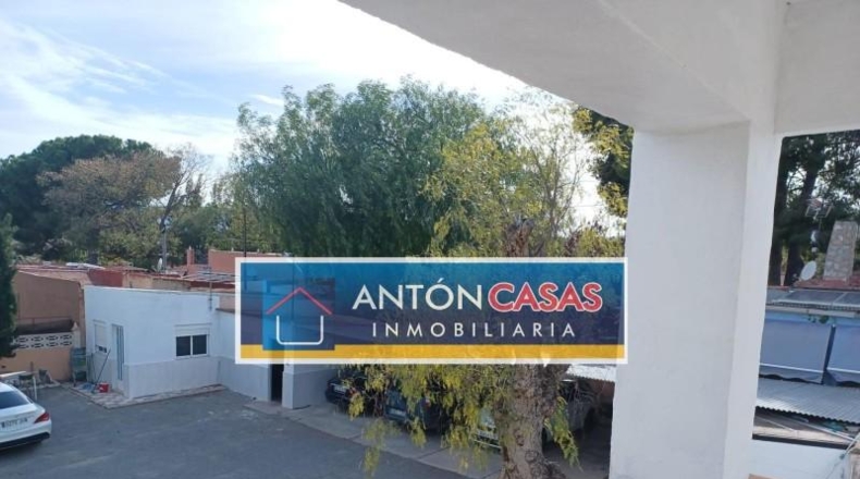 Alicante - Elda - 2100m2