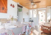 Загородный дом с участком на продажу в городе Eslava Фото