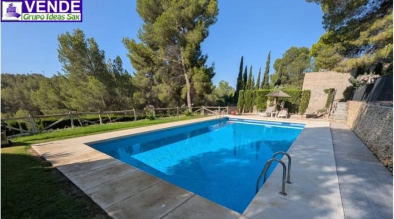 Alicante - Sax - 5000m2