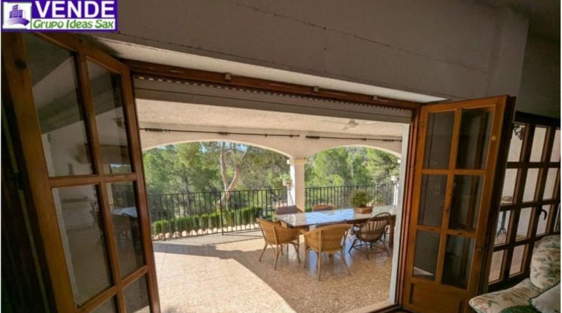 Alicante - Sax - 5000m2