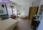 Xalet independent amb terreny en venda a la España, Saix, ref.: TR309818 foto