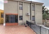 Xalet independent amb terreny en venda a la España, Alginet, ref.: TR136983 foto
