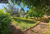 Отдельно стоящий дом с участком на продажу в городе Castelló de Rugat Фото