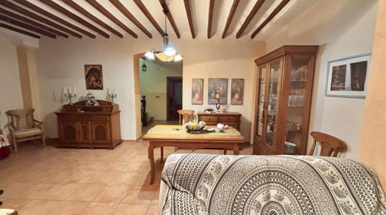 Alicante - Aspe - 330m2