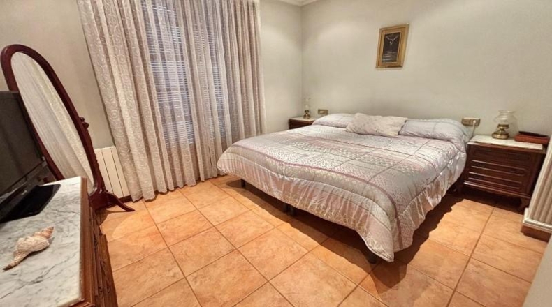 Alicante - Aspe - 330m2