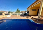 Chalet independiente con terreno en venta en la España, el Vendrell, ref: TR172752 foto