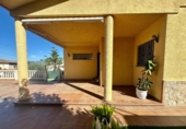 Chalet independiente con terreno en venta en la España, el Vendrell, ref: TR172752 foto