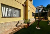 Chalet independiente con terreno en venta en la España, el Vendrell, ref: TR172752 foto