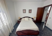 Chalet independiente con terreno en venta en la España, el Vendrell, ref: TR172752 foto