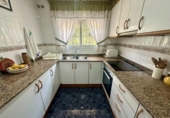 Chalet independiente con terreno en venta en la España, el Vendrell, ref: TR172752 foto