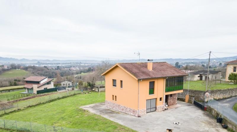 Asturias - Oviedo - 1080m2