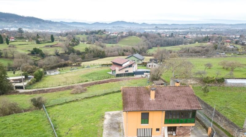 Asturias - Oviedo - 1080m2