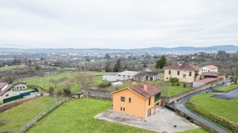 Asturias - Oviedo - 1080m2